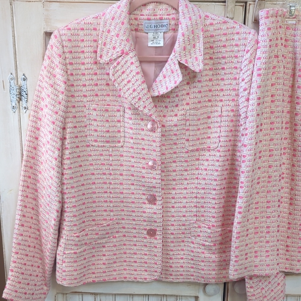 Vintage, J. G. Hook, Pink And Cream Tweed Two Piece Power Suit. Size 14 - Picture 2 of 13